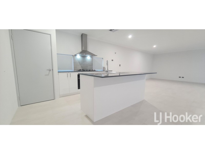 29 Daffodil Way, Karnup WA 6176