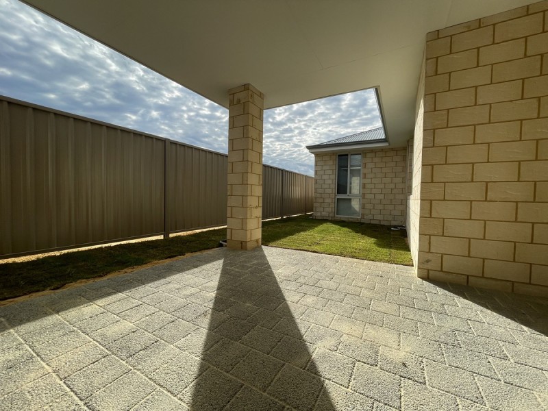 29 Daffodil Way, Karnup WA 6176