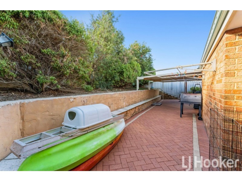 14 Peron Place, San Remo WA 6210