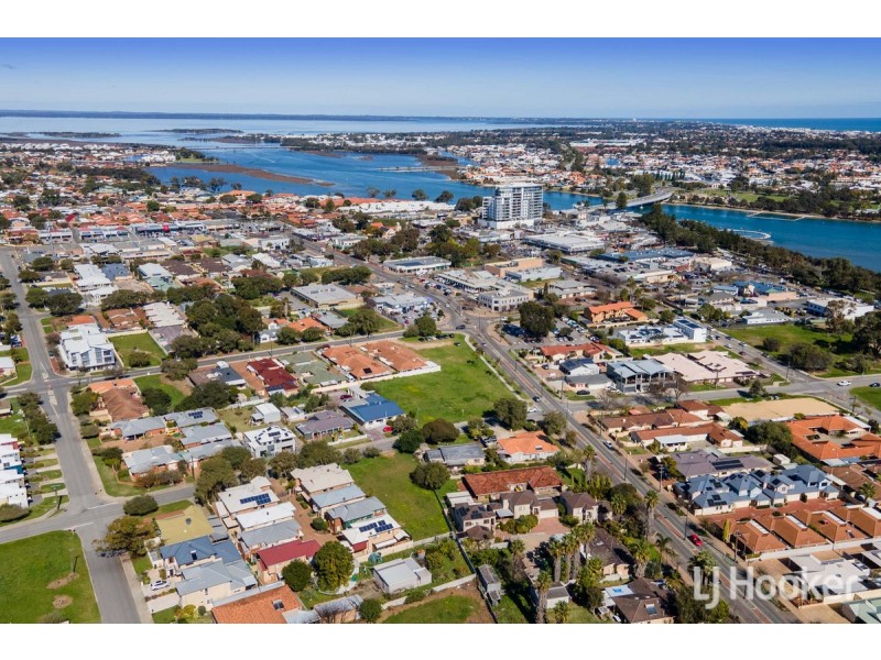 6 Cooper Street, Mandurah WA 6210
