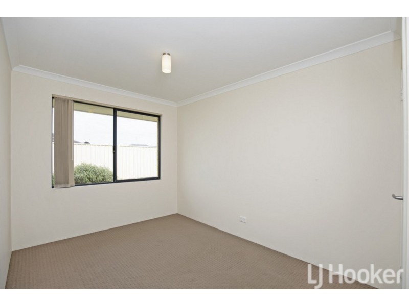 6 Sinclair Vista, Lakelands WA 6180