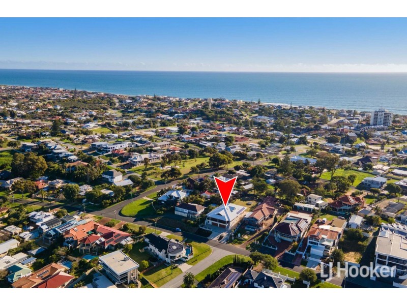 28 Hill Street, Halls Head WA 6210