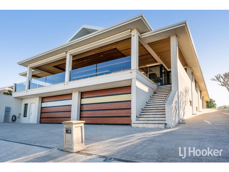 28 Hill Street, Halls Head WA 6210