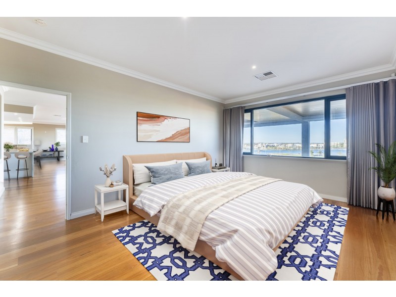 28 Hill Street, Halls Head WA 6210