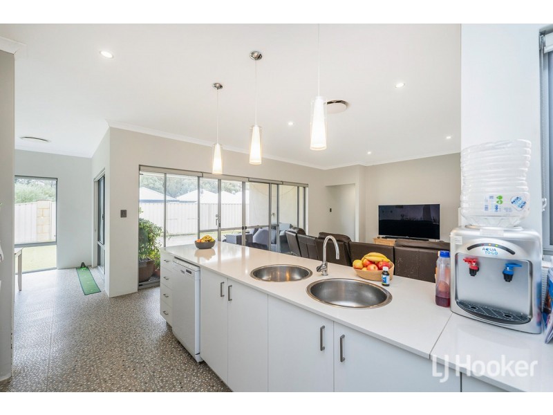 3 Hirono Approach, Meadow Springs WA 6210