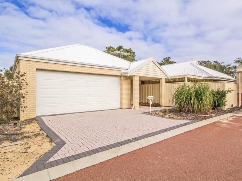 23 Zamia Loop, Wannanup WA 6210