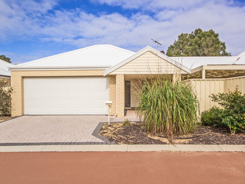 23 Zamia Loop, Wannanup WA 6210