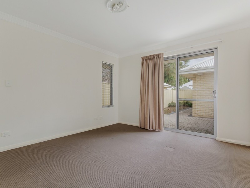 23 Zamia Loop, Wannanup WA 6210