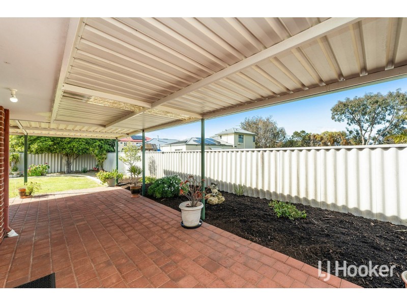 2 Monarch Place, Wannanup WA 6210