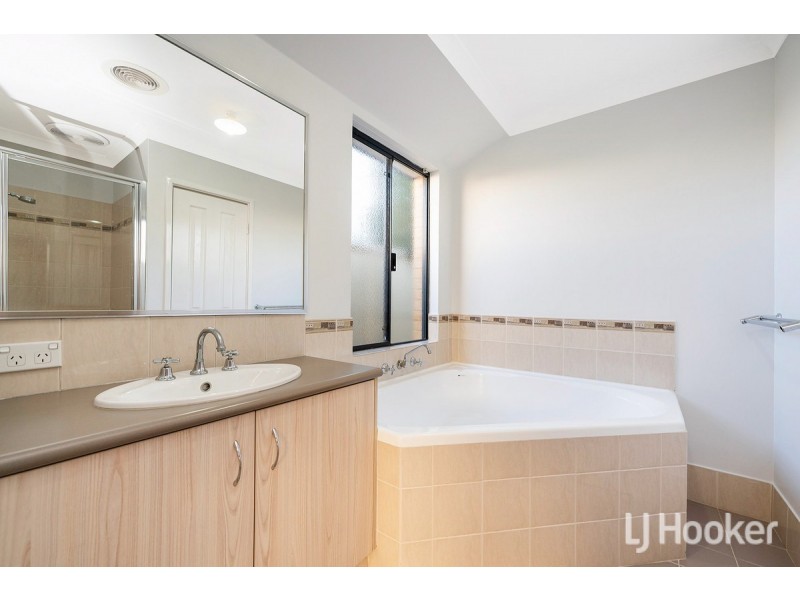 47 Yindana Boulevard, Lakelands WA 6180