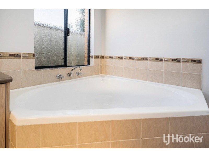 47 Yindana Boulevard, Lakelands WA 6180