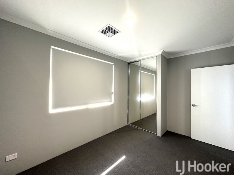 30 Yamarna Road, Golden Bay WA 6174