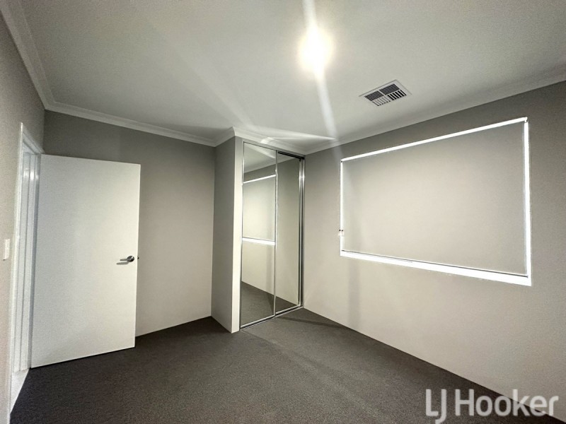 30 Yamarna Road, Golden Bay WA 6174