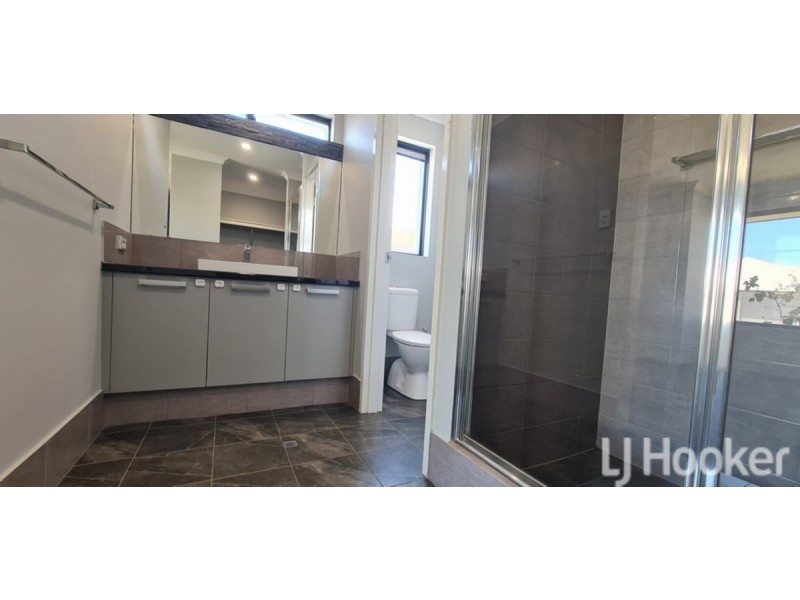 18 Toolibin Rise, Baldivis WA 6171