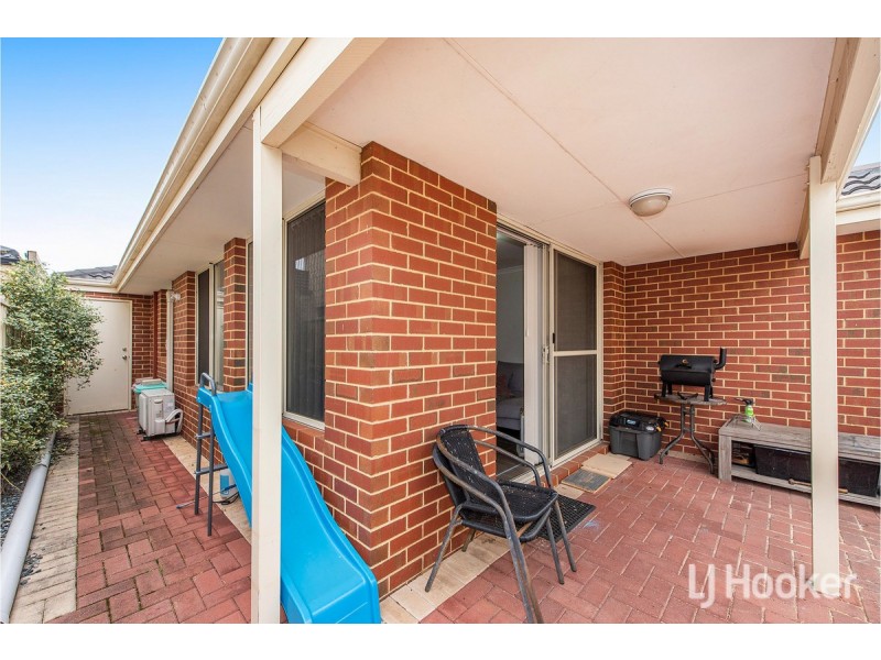 20 Bennett Brook Circle, Greenfields WA 6210