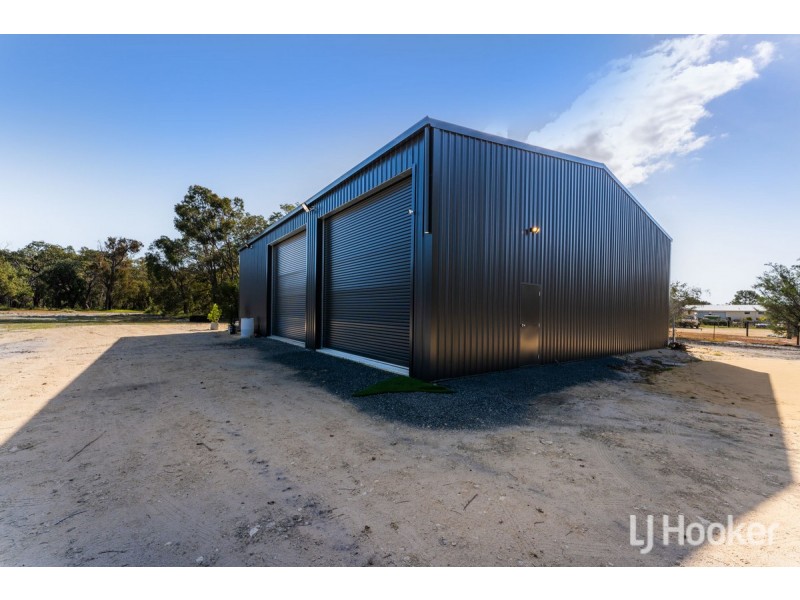 734 Southern Estuary Road, Lake Clifton WA 6215