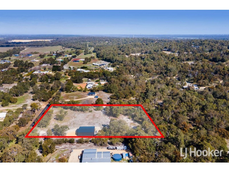 734 Southern Estuary Road, Lake Clifton WA 6215