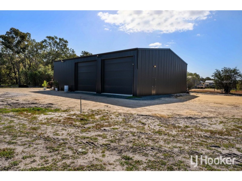 734 Southern Estuary Road, Lake Clifton WA 6215
