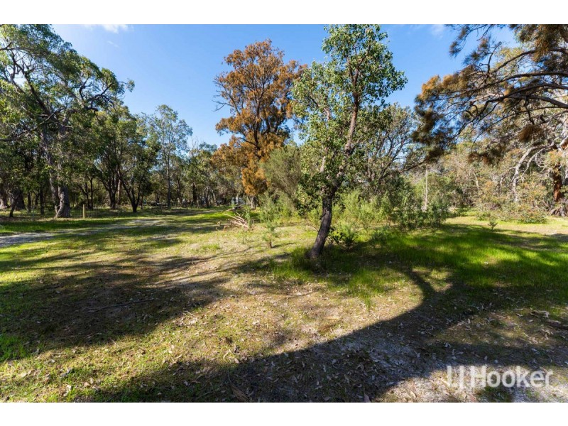 734 Southern Estuary Road, Lake Clifton WA 6215