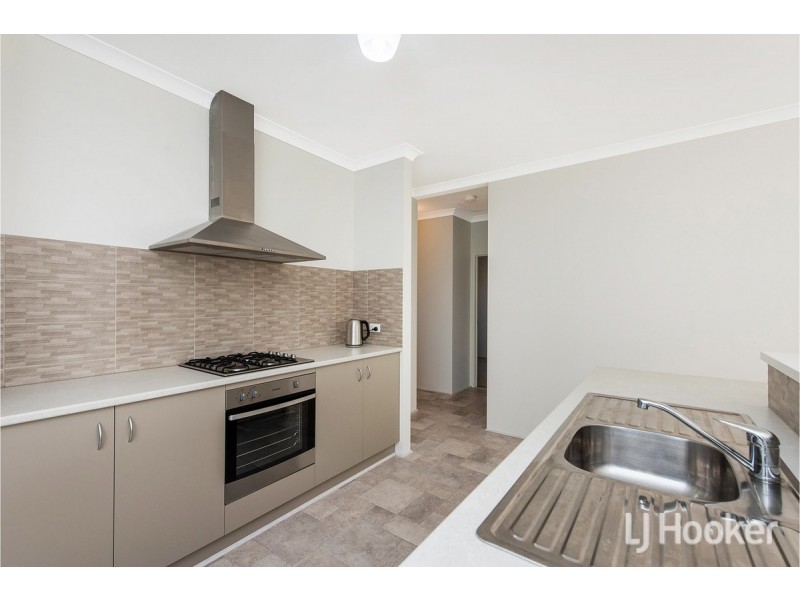 4 Lyttleton Lane, Pinjarra WA 6208