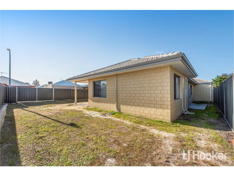 4 Lyttleton Lane, Pinjarra WA 6208