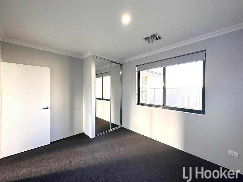 24 Cadmium Street, Karnup WA 6176