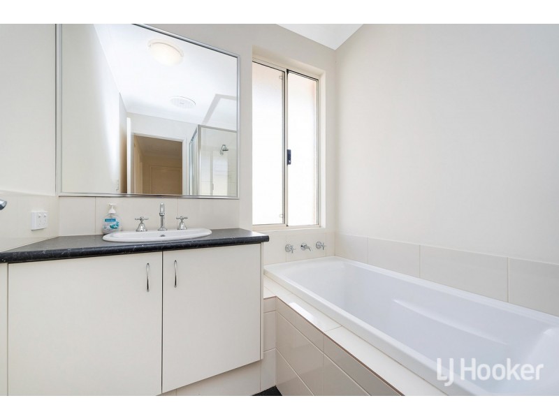 37 Narembeen Road, Dawesville WA 6211