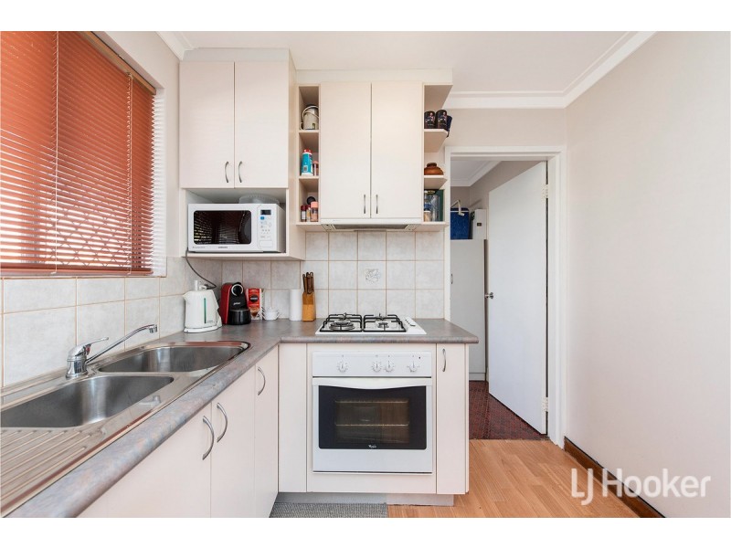 4/13 Stewart Street, Mandurah WA 6210