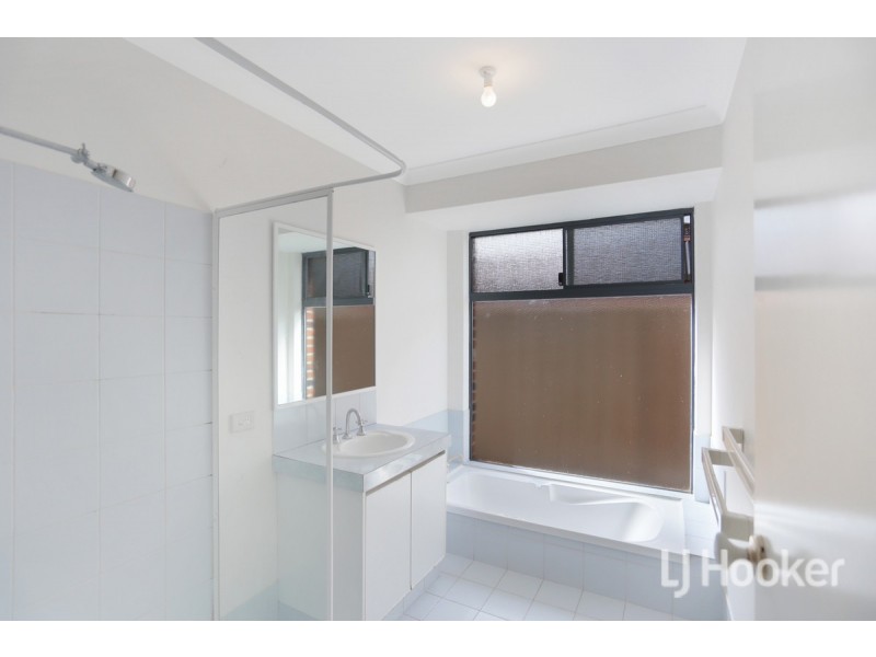 74 Exchequer Avenue, Greenfields WA 6210