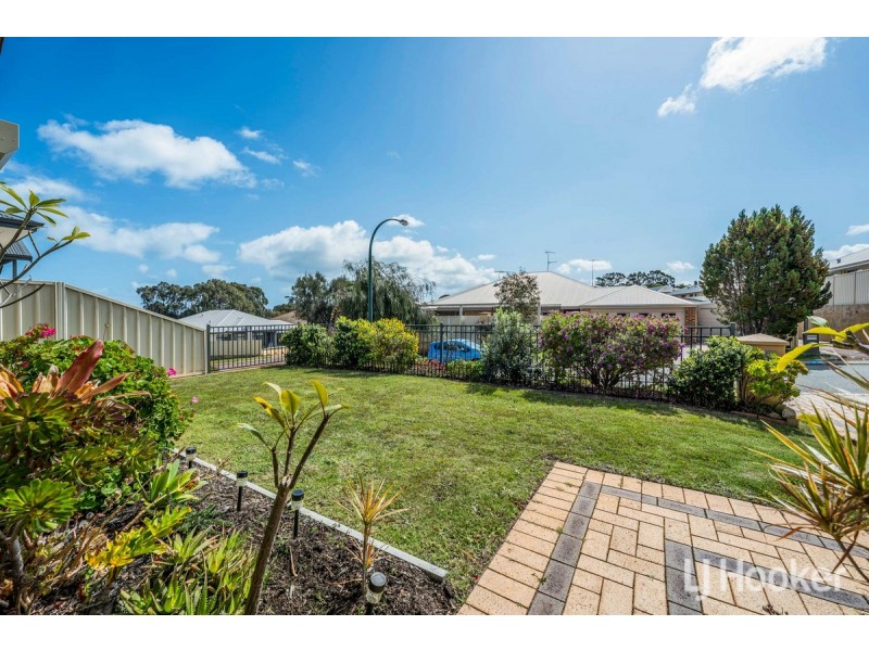 22 McCubbin Loop, Dawesville WA 6211