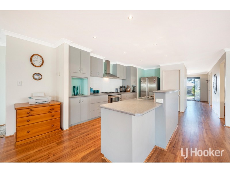 22 McCubbin Loop, Dawesville WA 6211