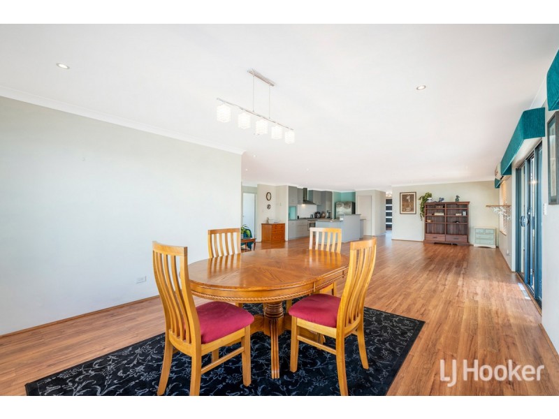 22 McCubbin Loop, Dawesville WA 6211