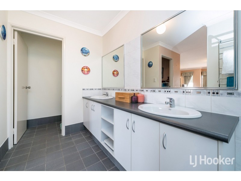 22 McCubbin Loop, Dawesville WA 6211