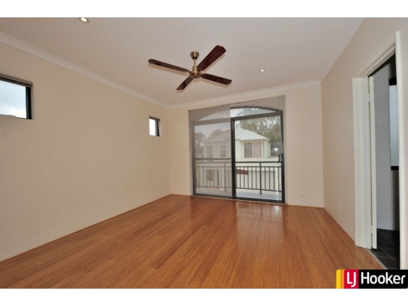 22/68 Hickman Road, Silver Sands WA 6210