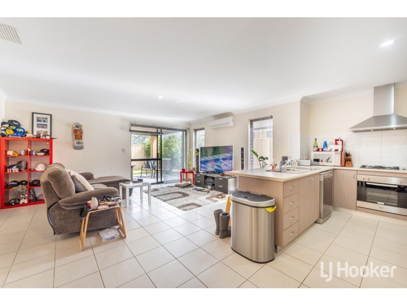 8 Yilberra Drive, Falcon WA 6210