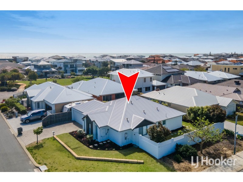 2 Stellaria Avenue, Halls Head WA 6210