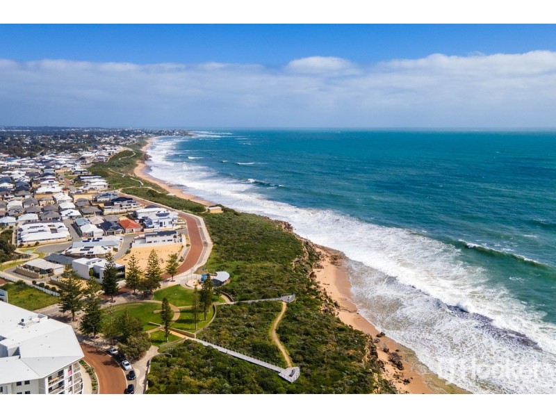 2 Stellaria Avenue, Halls Head WA 6210