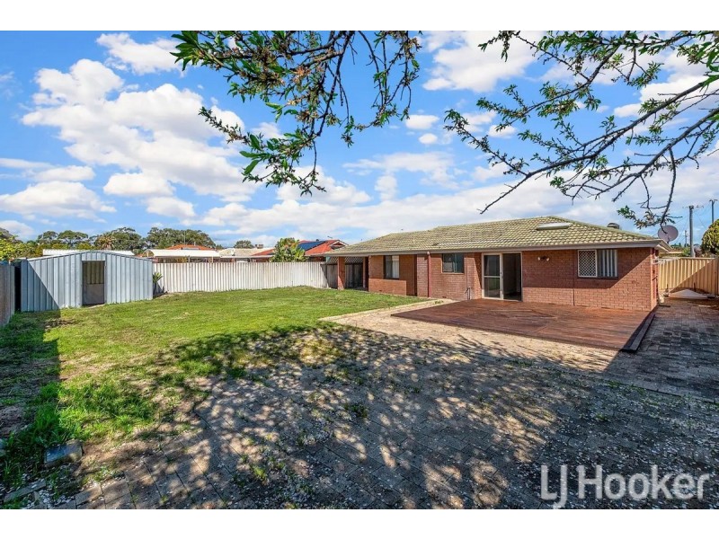 14 Nowranie Place, Hillman WA 6168