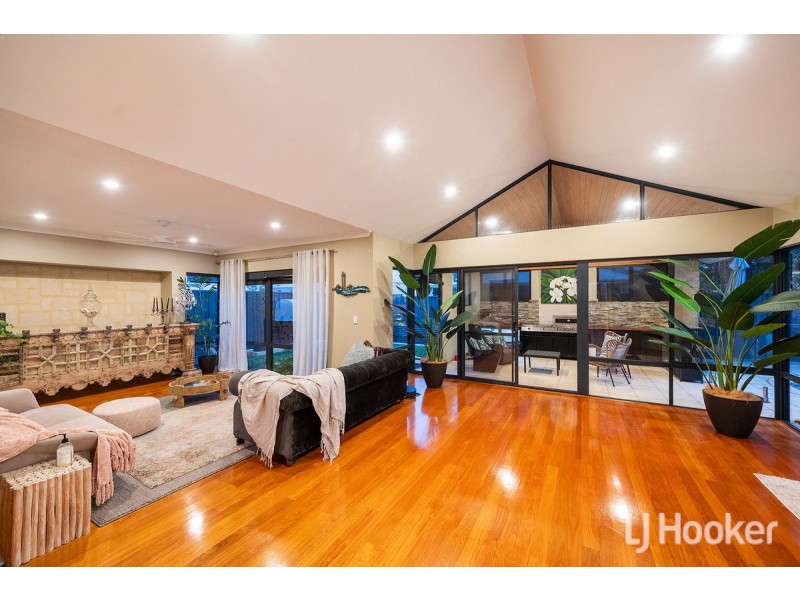 4 Goldsworthy Loop, Dawesville WA 6211