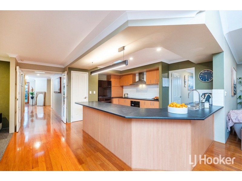 4 Goldsworthy Loop, Dawesville WA 6211