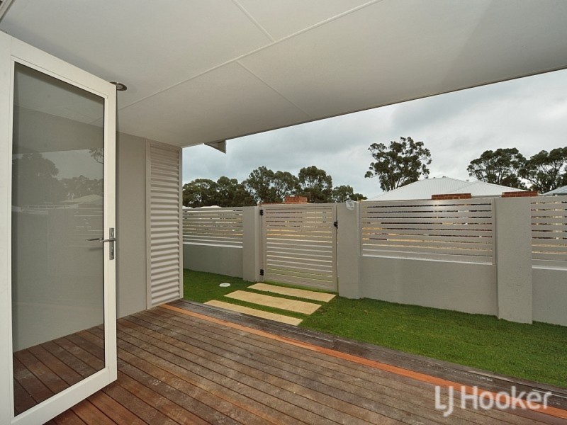 56 Encourage Loop, Dudley Park WA 6210