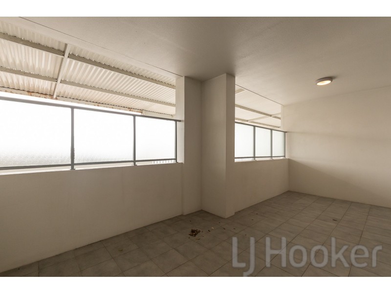 70/17 Rockingham Beach Road, Rockingham WA 6168