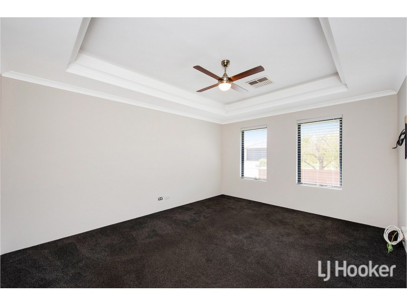 27 Glenbawn Vista, Lakelands WA 6180