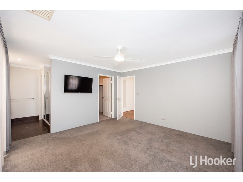 27 Glenbawn Vista, Lakelands WA 6180