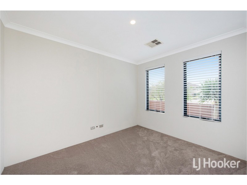 27 Glenbawn Vista, Lakelands WA 6180