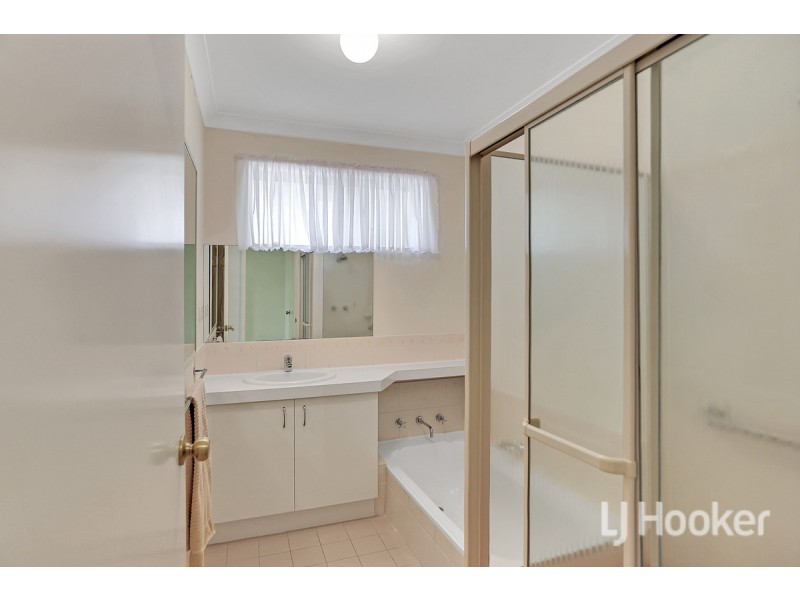 7A Shanto Court, Dudley Park WA 6210