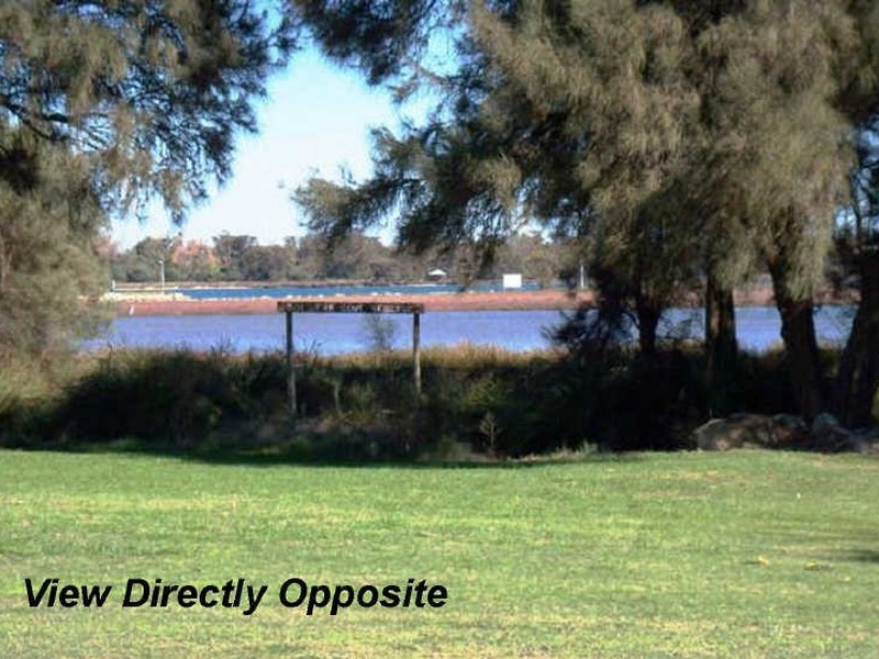 16 Soldiers Cove Terrace, Dudley Park WA 6210