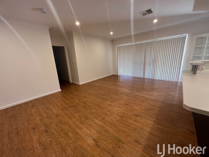 12 Wanjeep Street, Dudley Park WA 6210