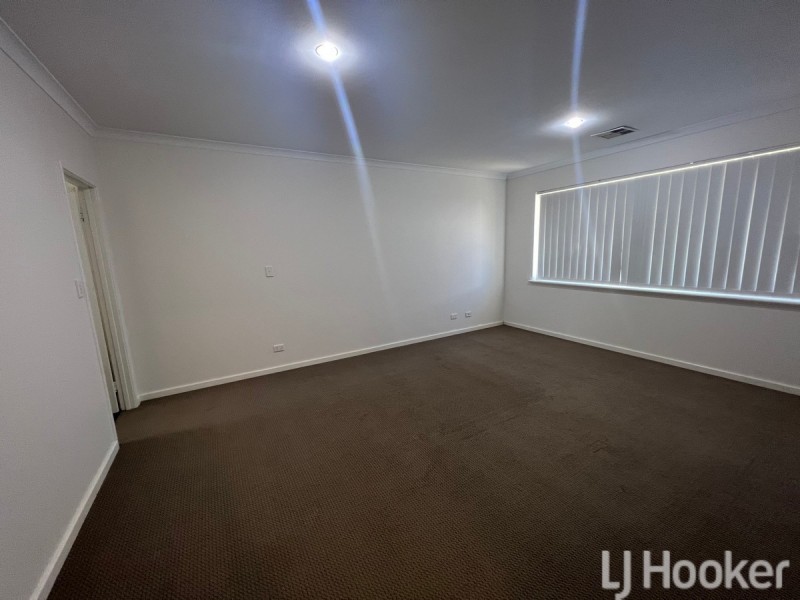 12 Wanjeep Street, Dudley Park WA 6210