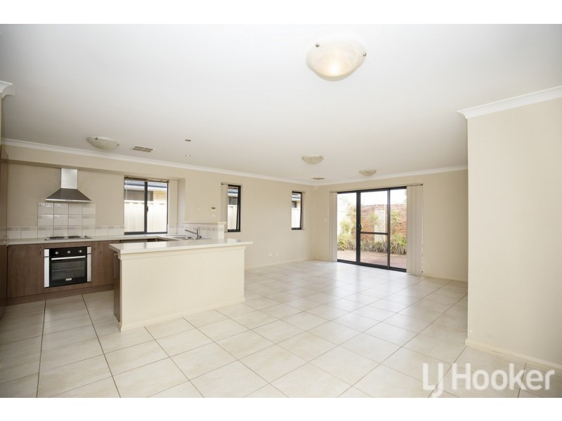 6/53 Phillips Way, North Yunderup WA 6208